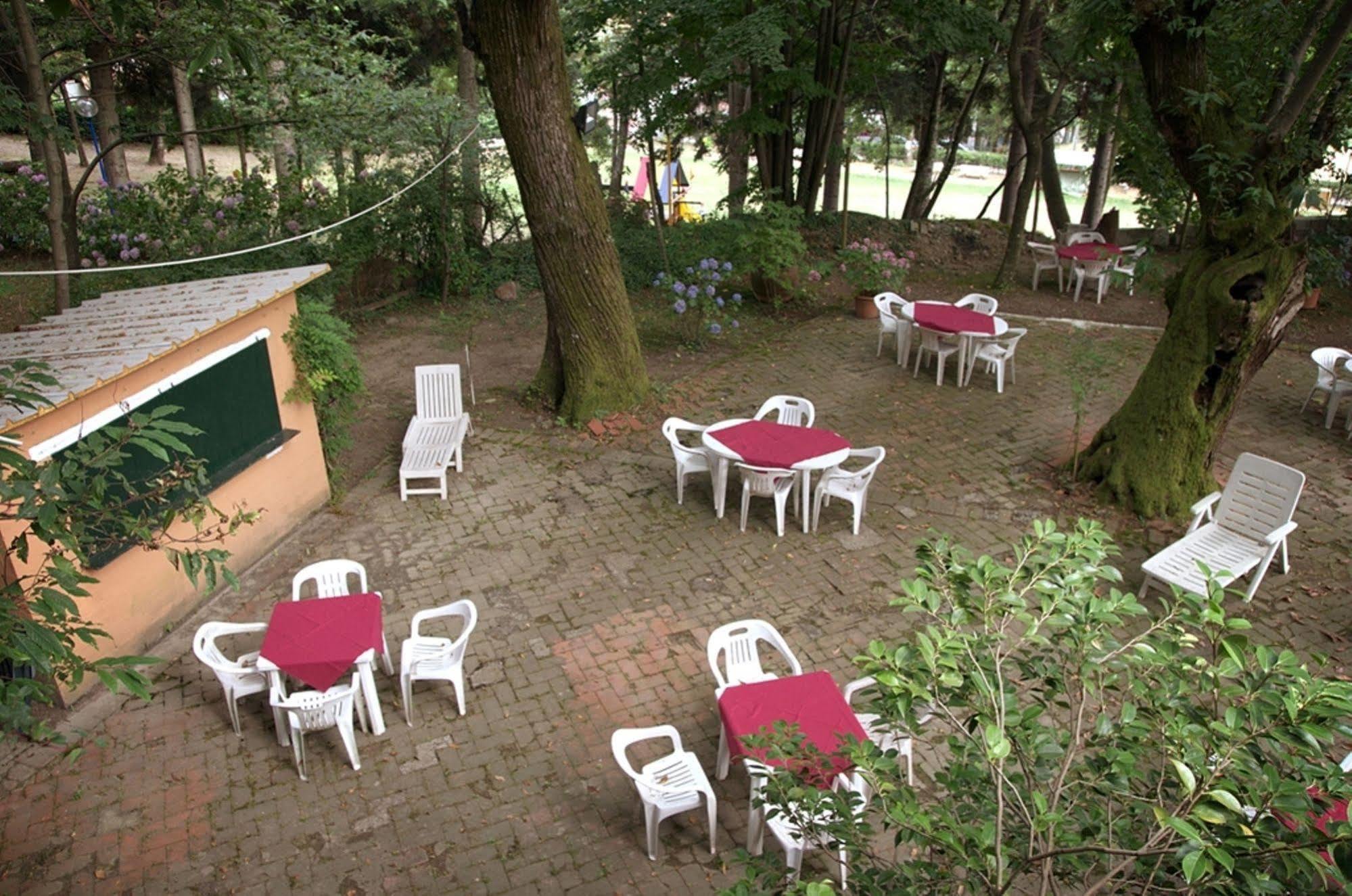 Albergo Ristorante Guidi Pistoya Exterior foto